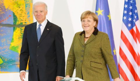 União Europeia acolhe com cautela a vitória de Biden