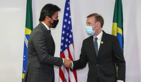 EUA negam relação entre 5G do Brasil e OTAN