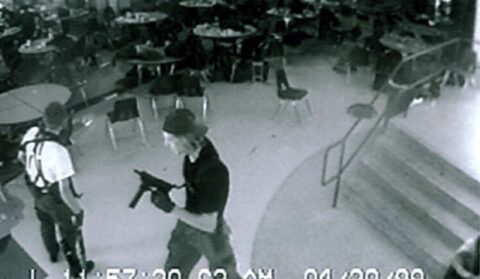 ‘Tiros em Columbine’: reflexões sobre armas e violência nos Estados Unidos