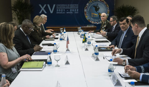 A dependência estratégica brasileira sob o manto da ‘cooperação’ militar com os EUA