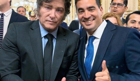 Guerra das ideias e governo Milei: como a Rede Atlas conquistou a Argentina