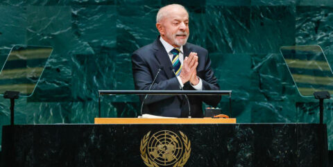 Os discursos de Lula e de Trump na ONU à luz da crise da ordem internacional 