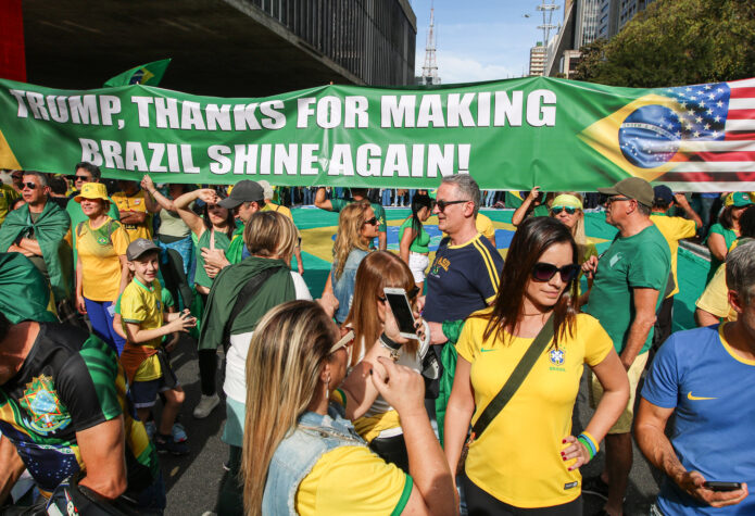 O eco das narrativas pró-Trump nas manifestações pró-Bolsonaro de 2025